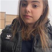 Peut donner du soutient scolaire en anglais pour les enfants de primaire jusqu’au collège voir début lycée